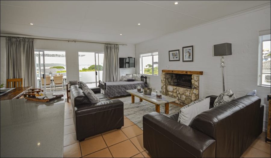 7 Bedroom Property for Sale in Stilbaai Wes Western Cape